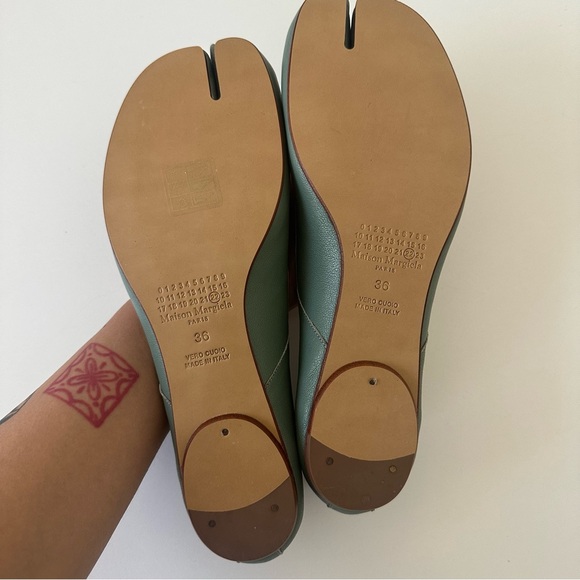 SOLD - Margiela Tabi Ballet Flats - New in Box - Picture 5 of 6